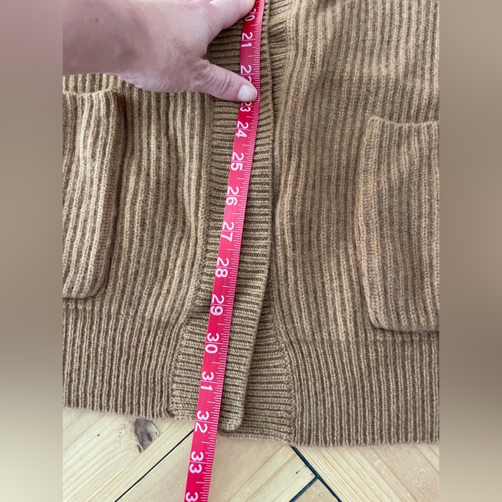Nap lounge wear Plush 100% Cashmere Rib-Knit Cardigan . Color brown. Size M . - Picture 10 of 12